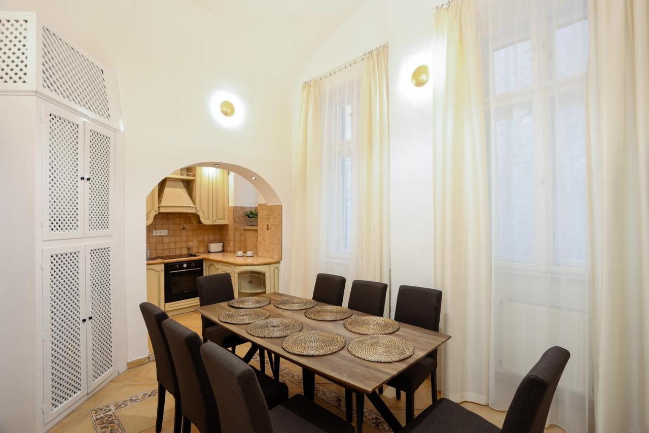 Chain Bridge Center Dorothea Appartement